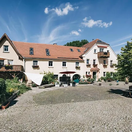 Апартаменты Littehof - In Der Oberlausitz Лёбау