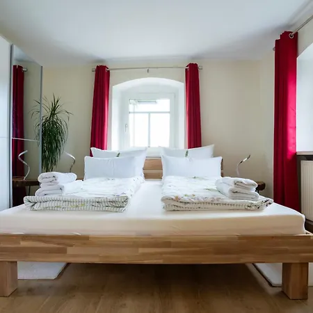 Littehof - In Der Oberlausitz アパート *